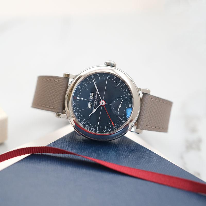 Laurent Ferrier Ecole Annual Calendar Bleu