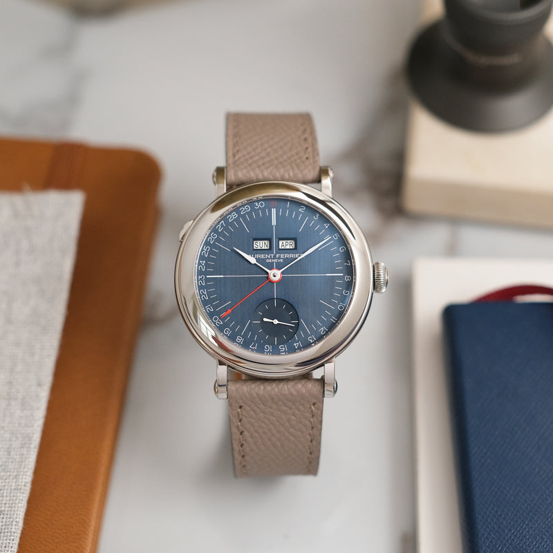 Laurent Ferrier Ecole Annual Calendar Bleu
