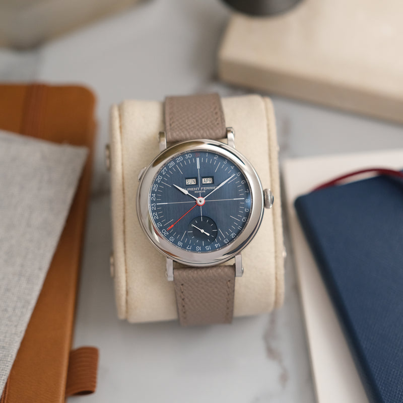 Laurent Ferrier Ecole Annual Calendar Bleu