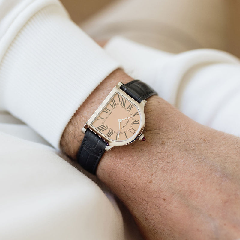 Cartier Cloche Platinum - 13 Rue De La Paix