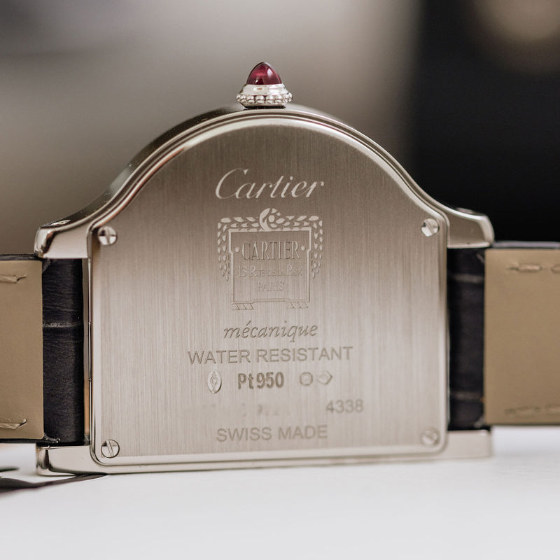 Cartier Cloche Platinum - 13 Rue De La Paix