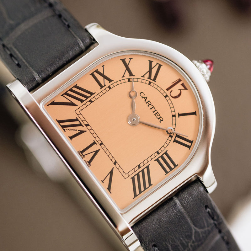 Cartier Cloche Platinum - 13 Rue De La Paix