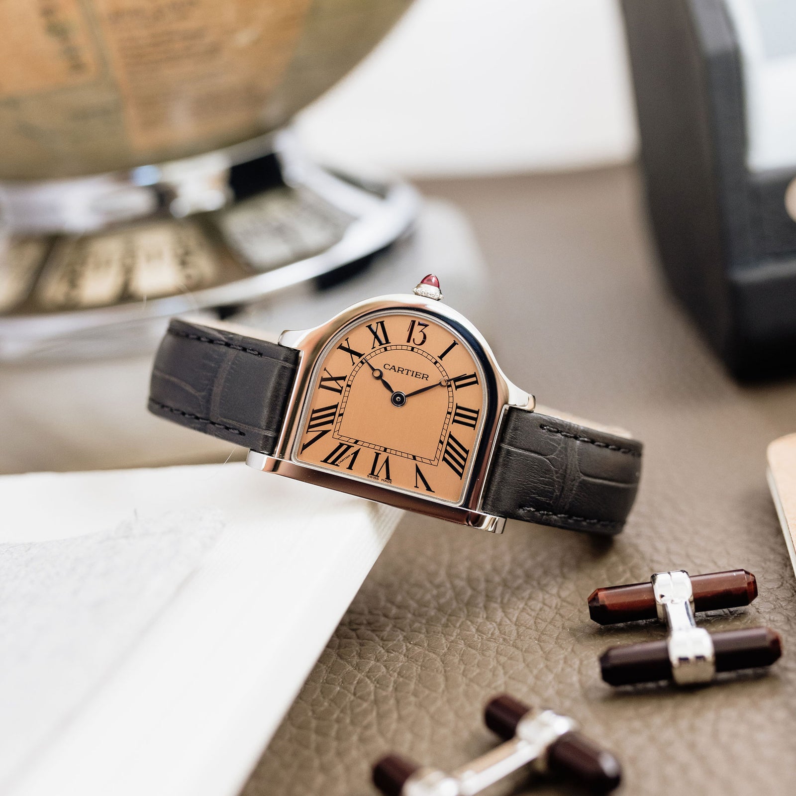 Cartier アーチ型置時計 カルティエの置時計（CARTIER）| 東京銀座のヴィンテージドレス