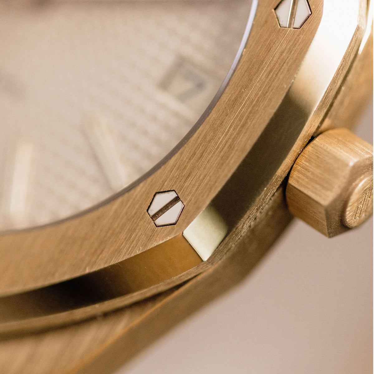 Audemars Piguet Royal Oak 14790BA - NOS/Unworn - Full set from