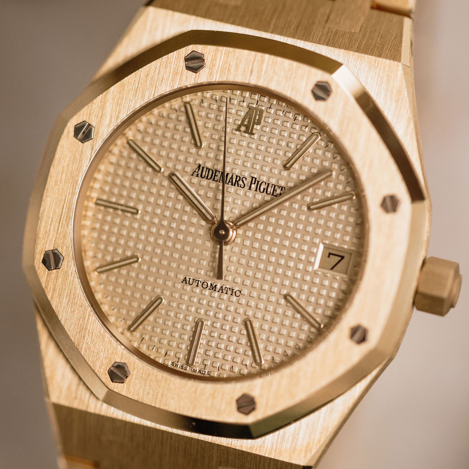 Audemars Piguet Royal Oak 14790BA - NOS/Unworn - Full set from