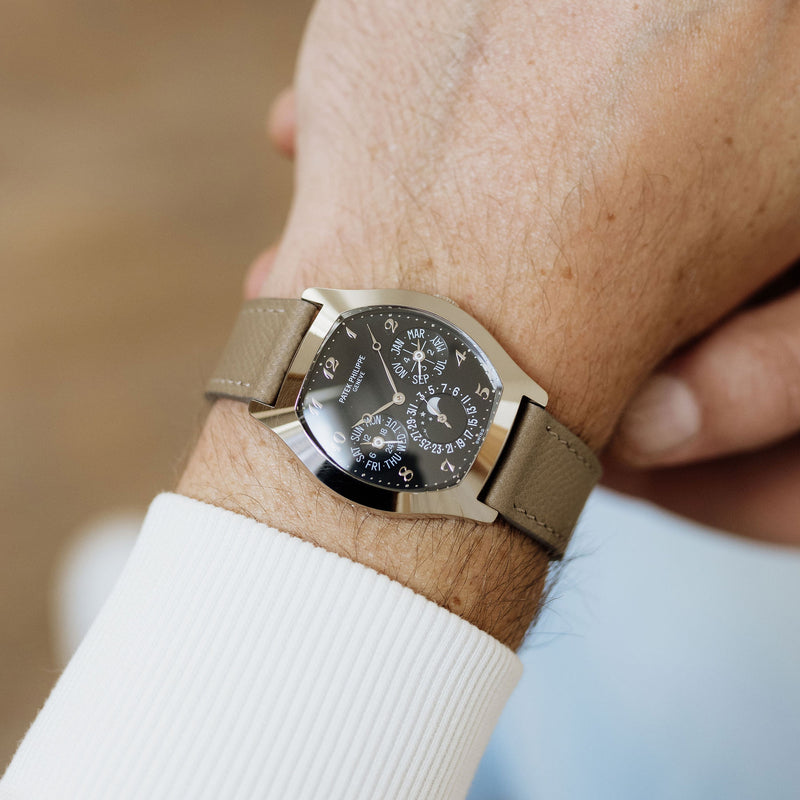 Patek Philippe Perpetual Calendar 5041G - Full set
