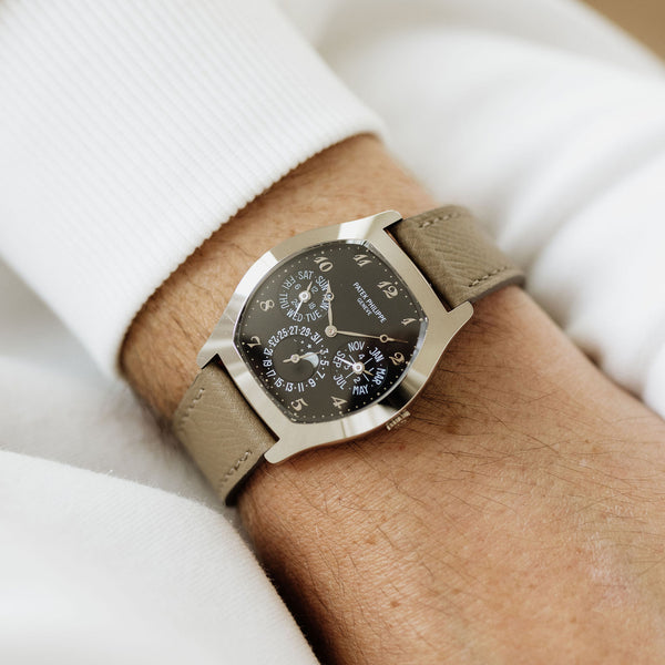 Patek Philippe Perpetual Calendar 5041G - Full set