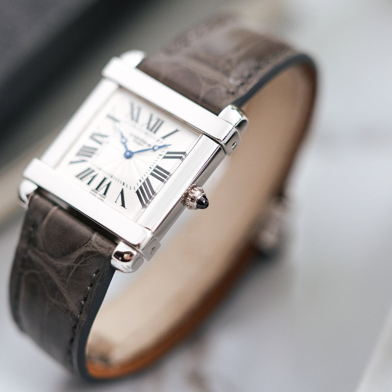Cartier Tank Chinoise - Collection Privée - Ref. 2685 - Platinum - Full set