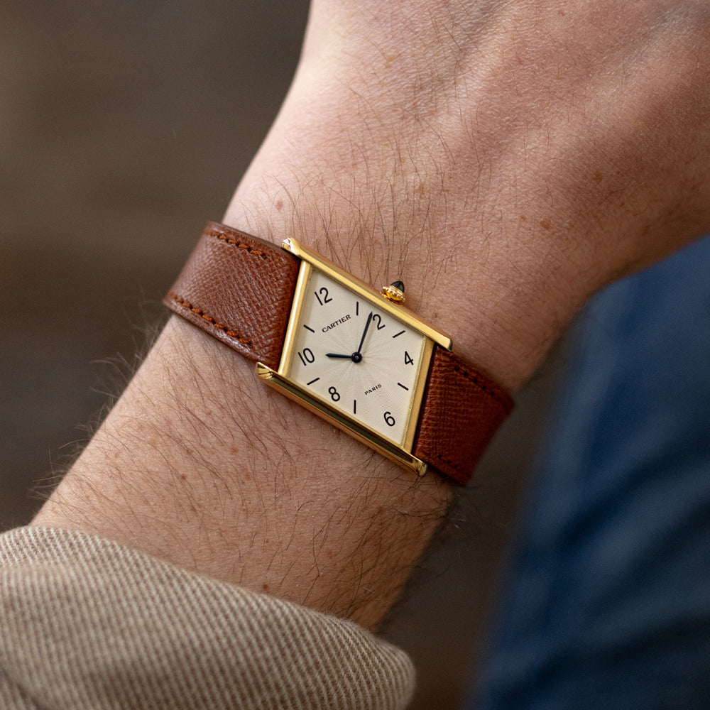 Cartier Tank Asymétrique Ref. 2488 - Yellow gold - 1996 – Mr Watchley