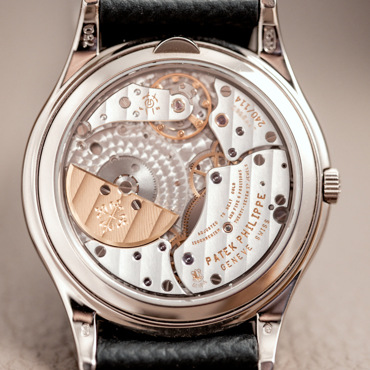 Patek philipe 5140g perpetual hotsell